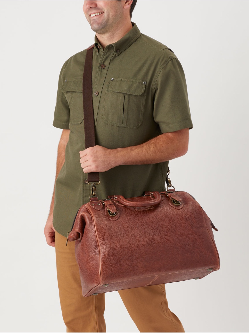 Duluth Trading Co Lifetime Leather Awol Bag 2.0 New